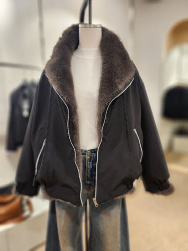 리버시블배색 퍼 야상점퍼